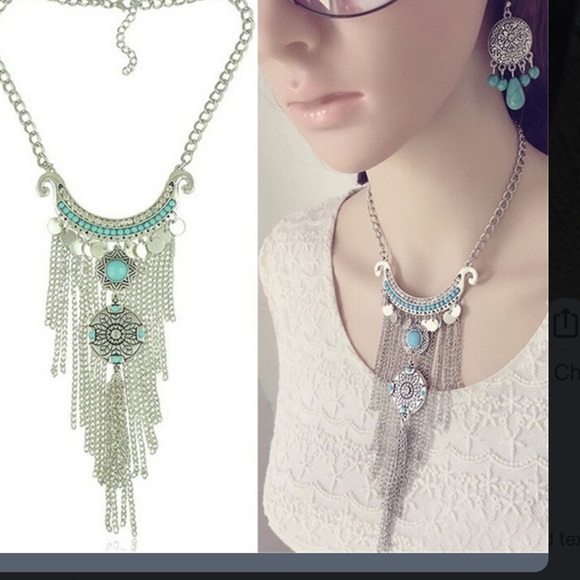 New statement necklace - Picture 4 of 4