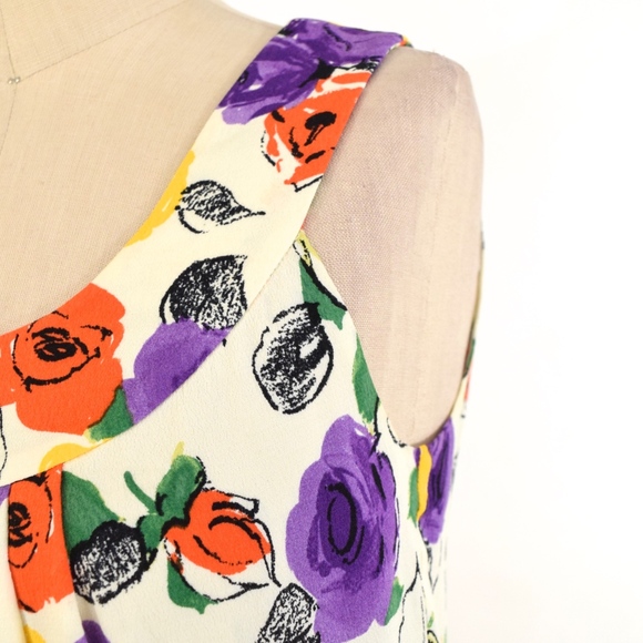 ❌SOLD❌NWT Kate Spade Floral Sleeveless Blouse - Picture 2 of 6