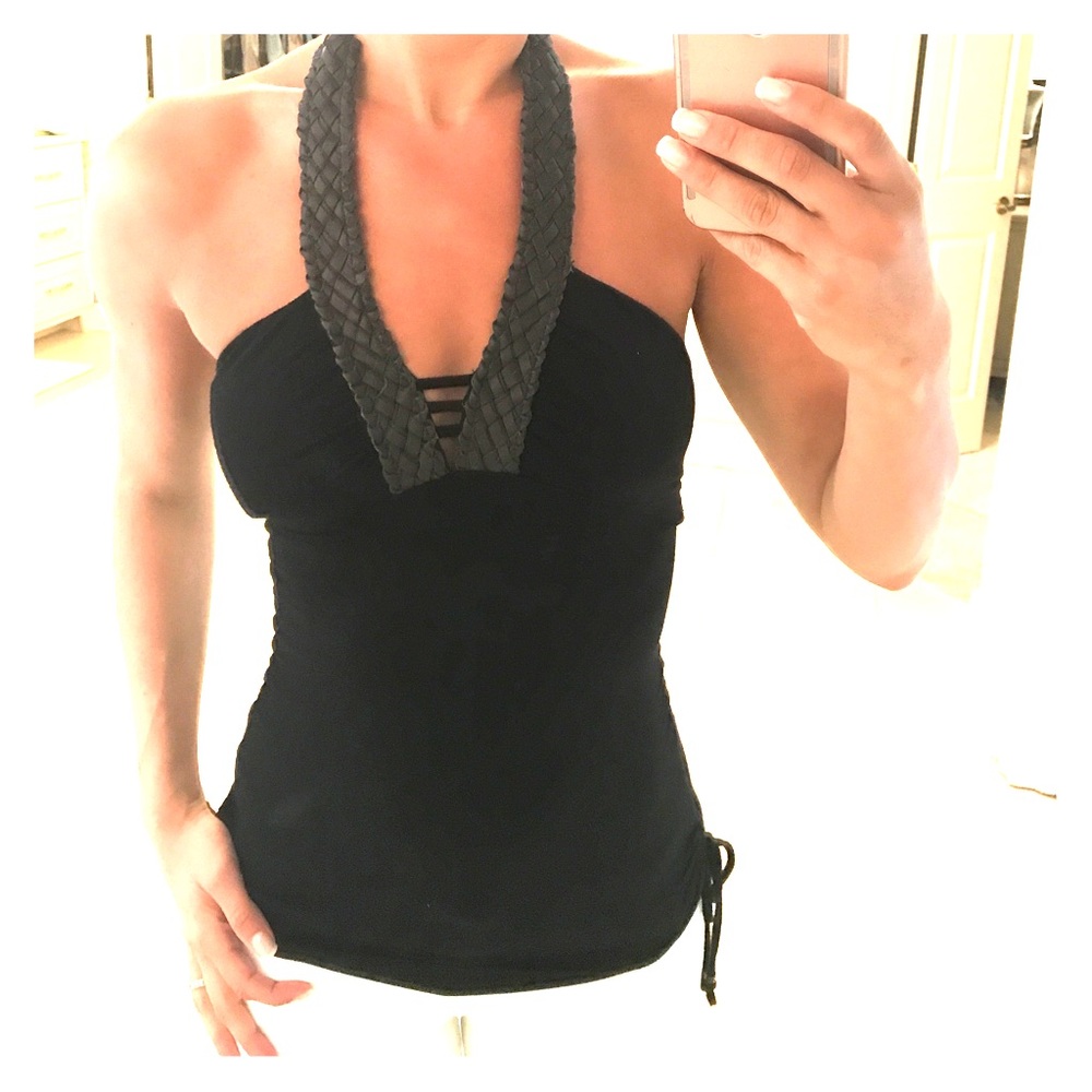 Guess braided halter top S