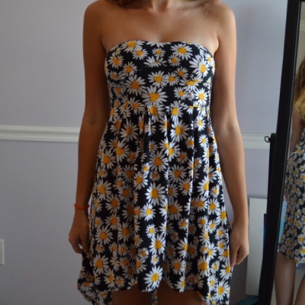 High low daisy dress