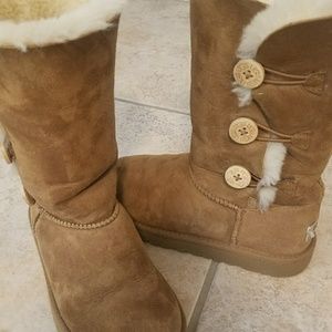 Girls Ugg Boots