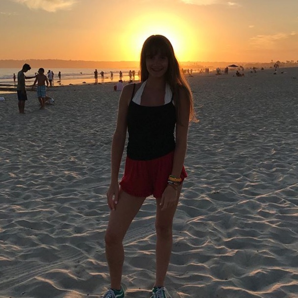 Meet your Posher, Debi