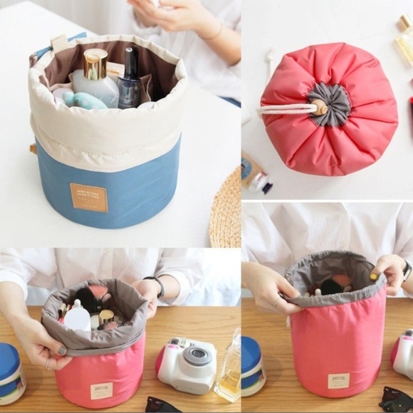 1 LEFT! Travel makeup case - Picture 2 of 4