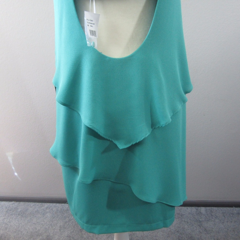 NWT Adelyn Rae Strappy Back Layered Dress S Small - Picture 6 of 8