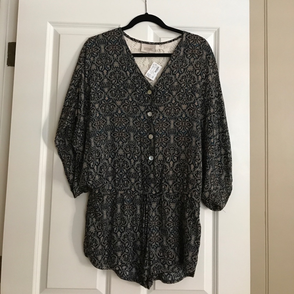 NEW Flowy Small Romper with Lace