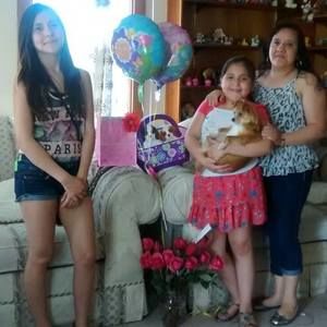 Meet your Posher, Leslie