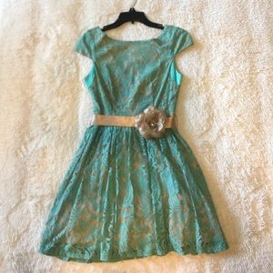 Moss Colored Dress with Nude Details