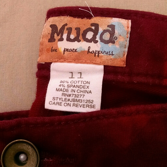 Mudd Dark Red Chevron Pattern Jeggings - Picture 3 of 5