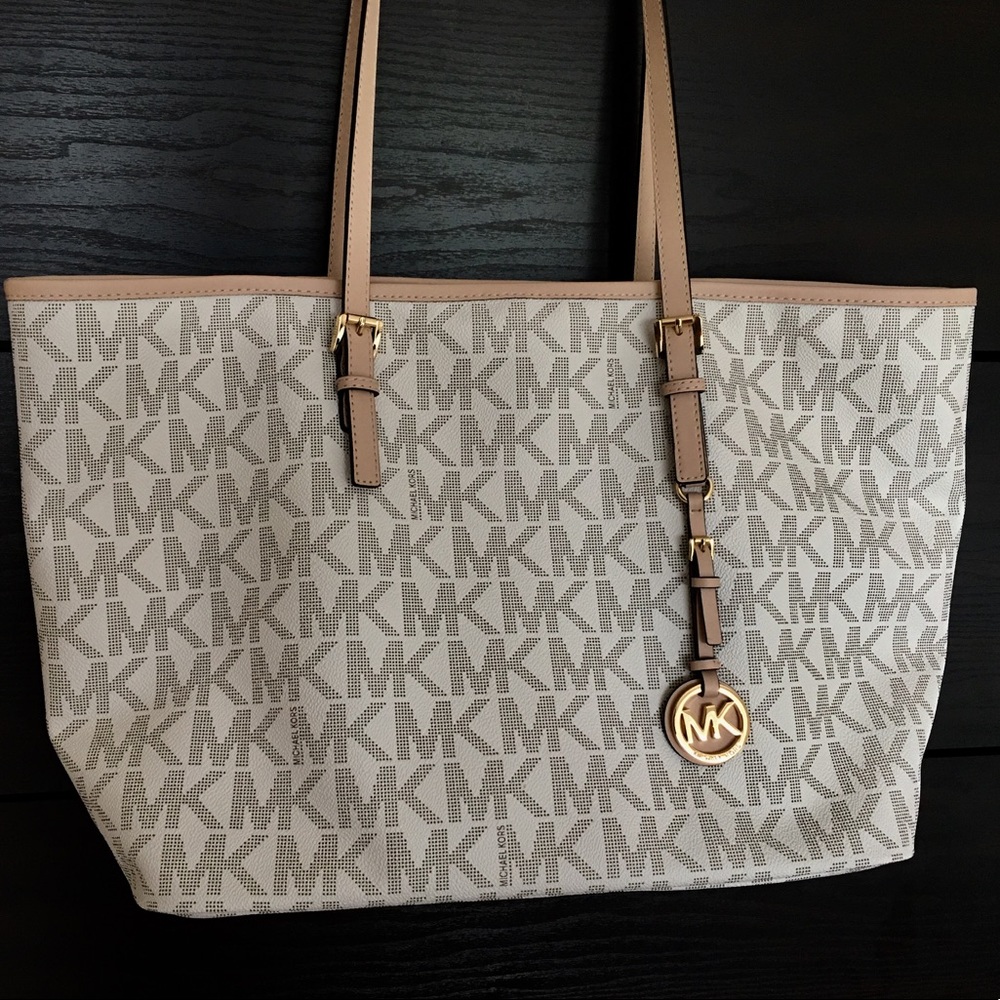 Michael Kors Jet Set large tote