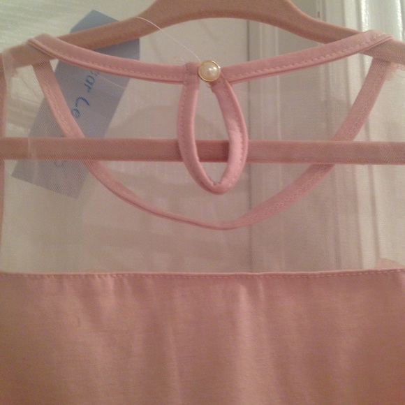 LAST 1! LITTLE DIVA ALERT! Unique Petal tier dress - Picture 5 of 7