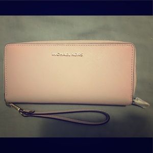 MK Mercer Travel Continental Wristlet