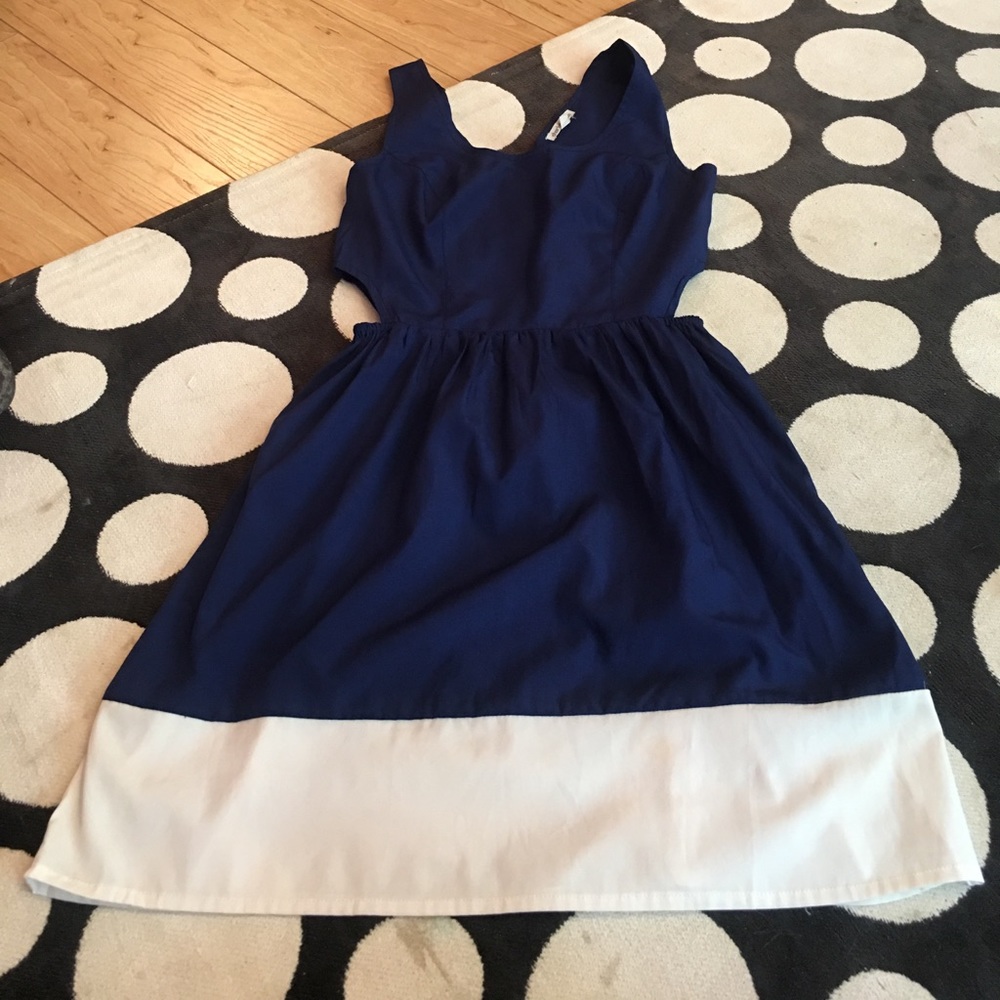 spring cut out dress