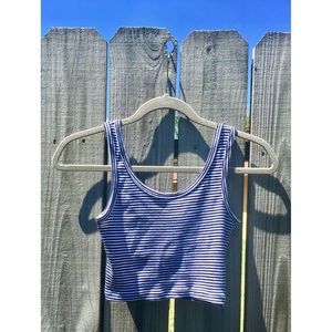 PULL & BEAR Crop Top