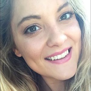 Meet your Posher, Cassie