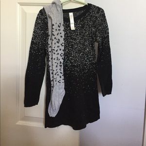 Cherokee black/silver sweater tunic with tights