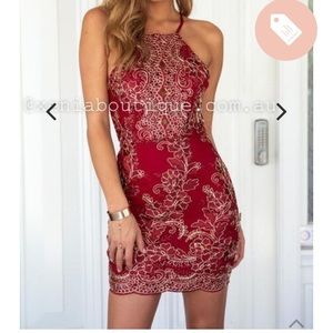 ✨ Xenia Red Dress with Beautiful Gold Patterning ✨