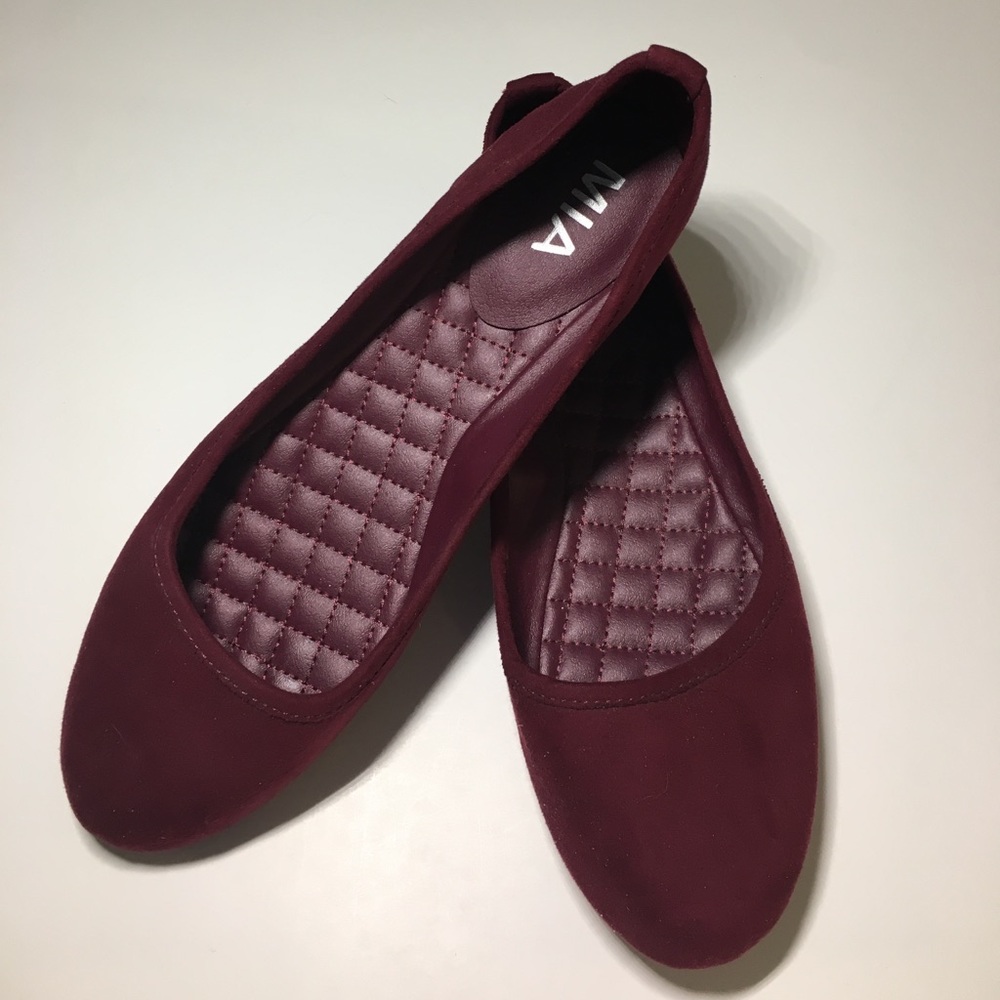 Burgundy Flats