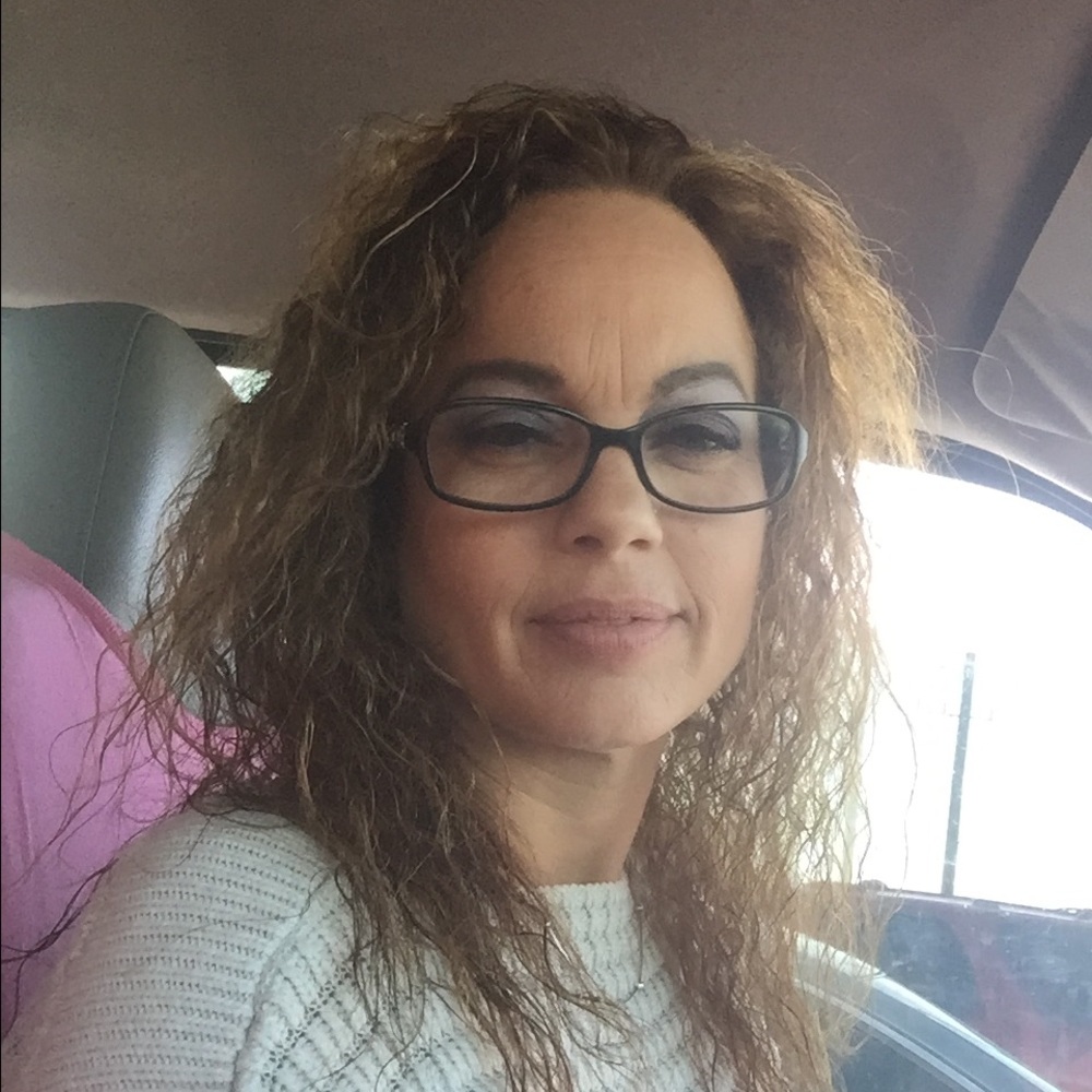 Meet your Posher, Marissa