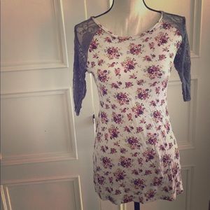 BUCKLE Grey and Cream baseball Tshirt