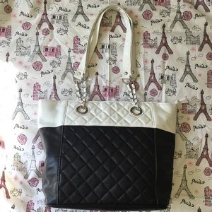 Harvey Bernard Black & White stitched Tote Purse