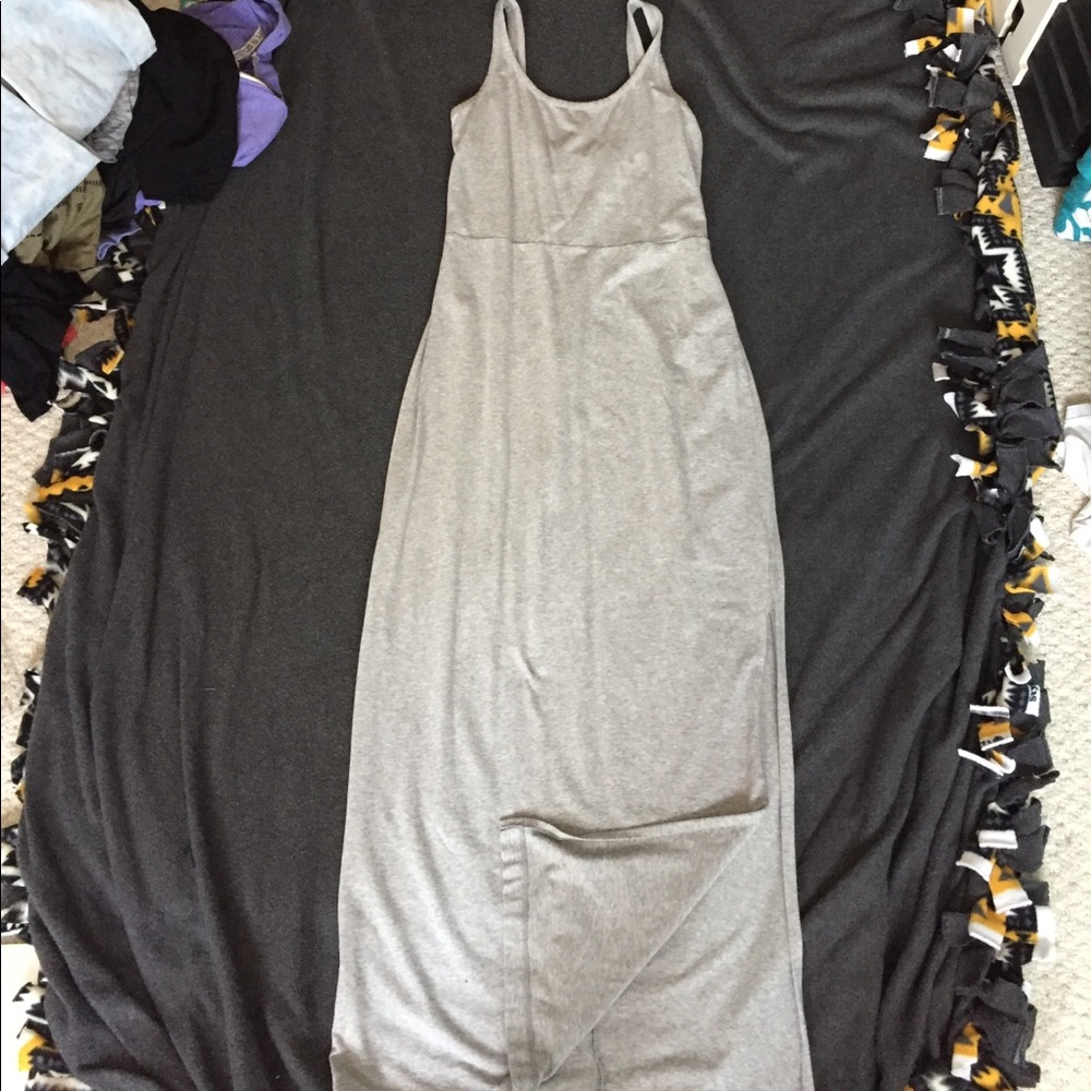 Scoop Neck Stretchy Maxi Dress