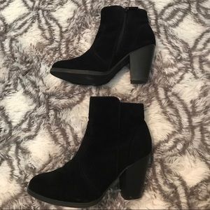 Breckelles Black Booties
