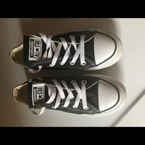 Converse All-Star unisex low-top sneakers, sz 5