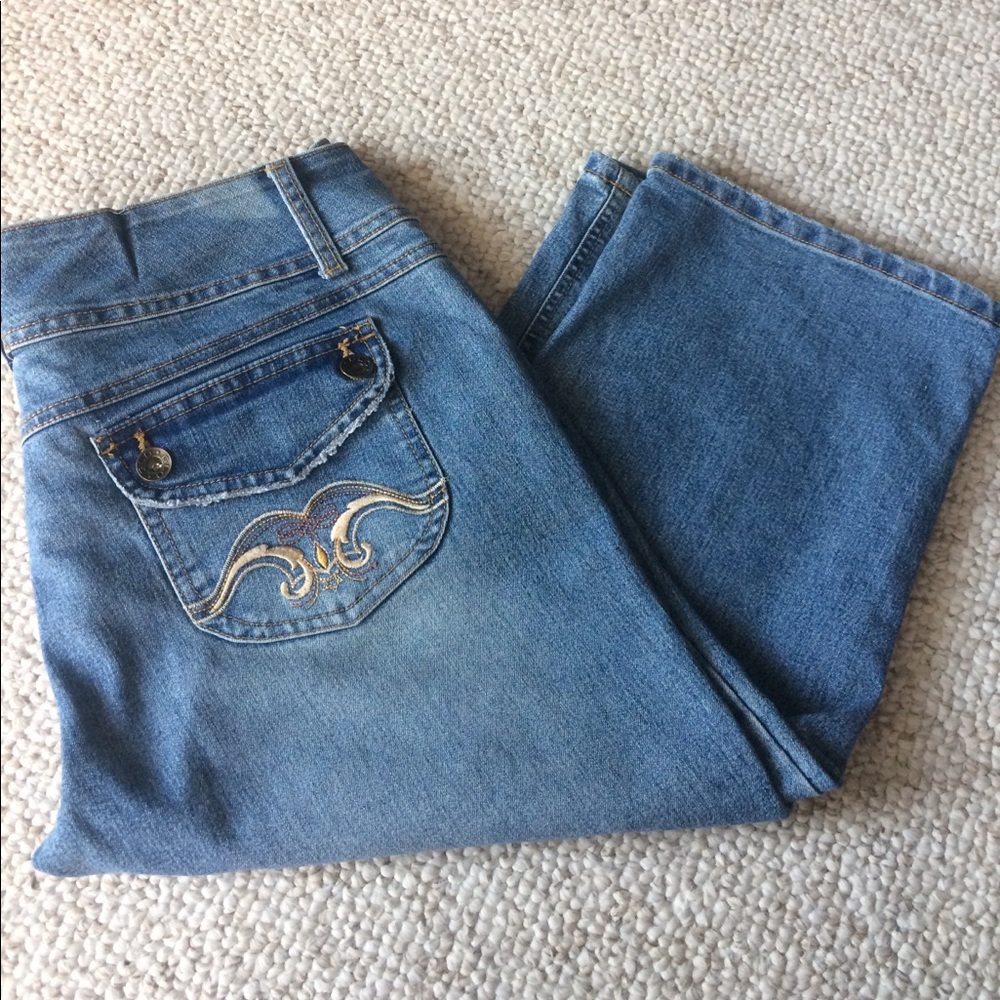 Capris