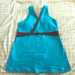 Lululemon tank