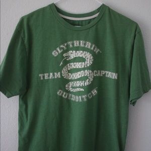 🌐Universal Studios🌐 Harry Potter Slytherin Tee
