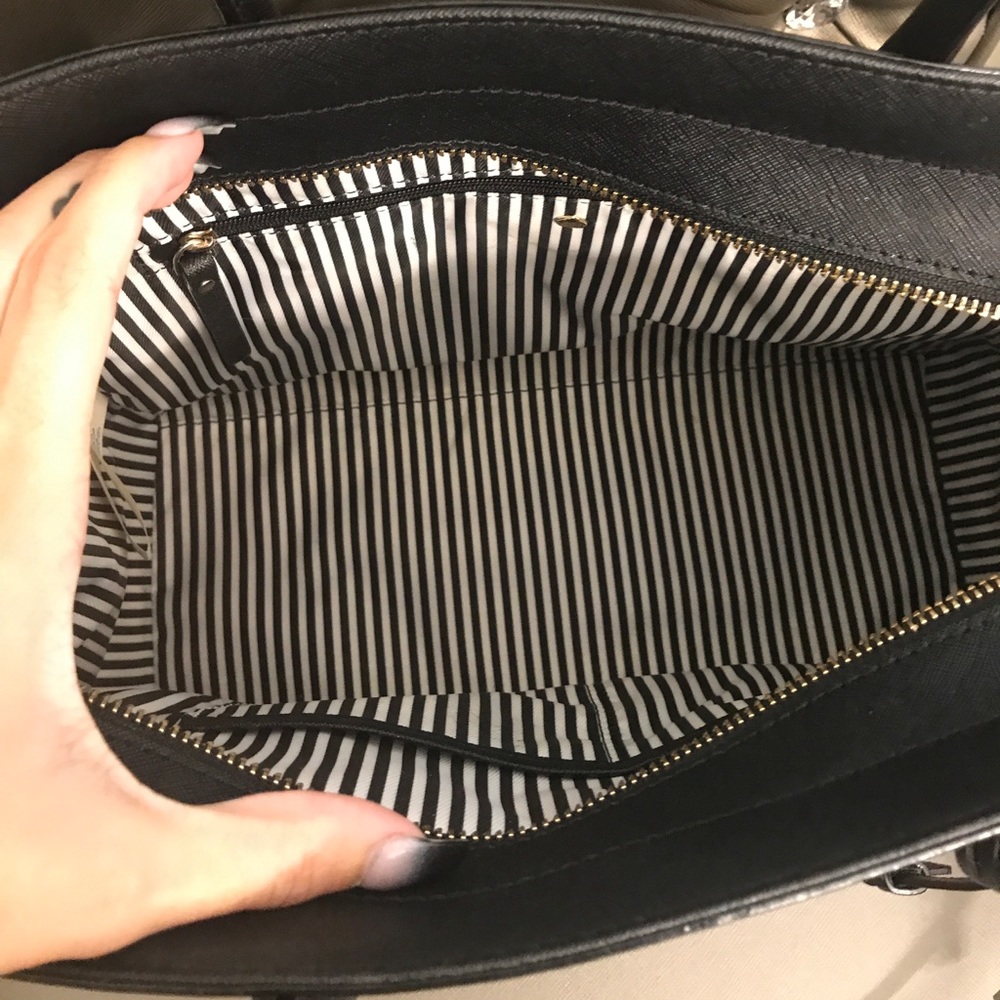 *SOLD* - Kate Spade Cameron Street Candace Satchel - Picture 8 of 8