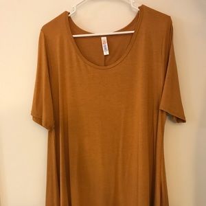 Brand New Without Tag Lularoe Perfect T!