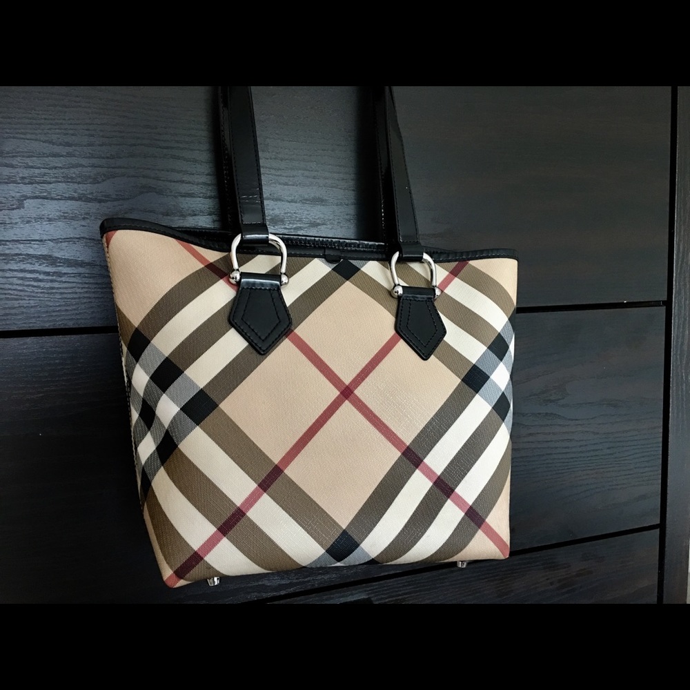Burberry shoulder bag