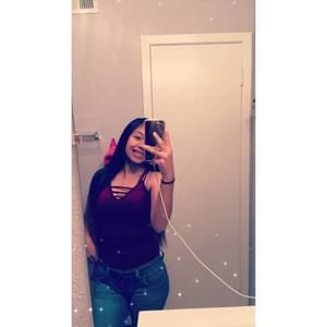 Meet your Posher, Alison