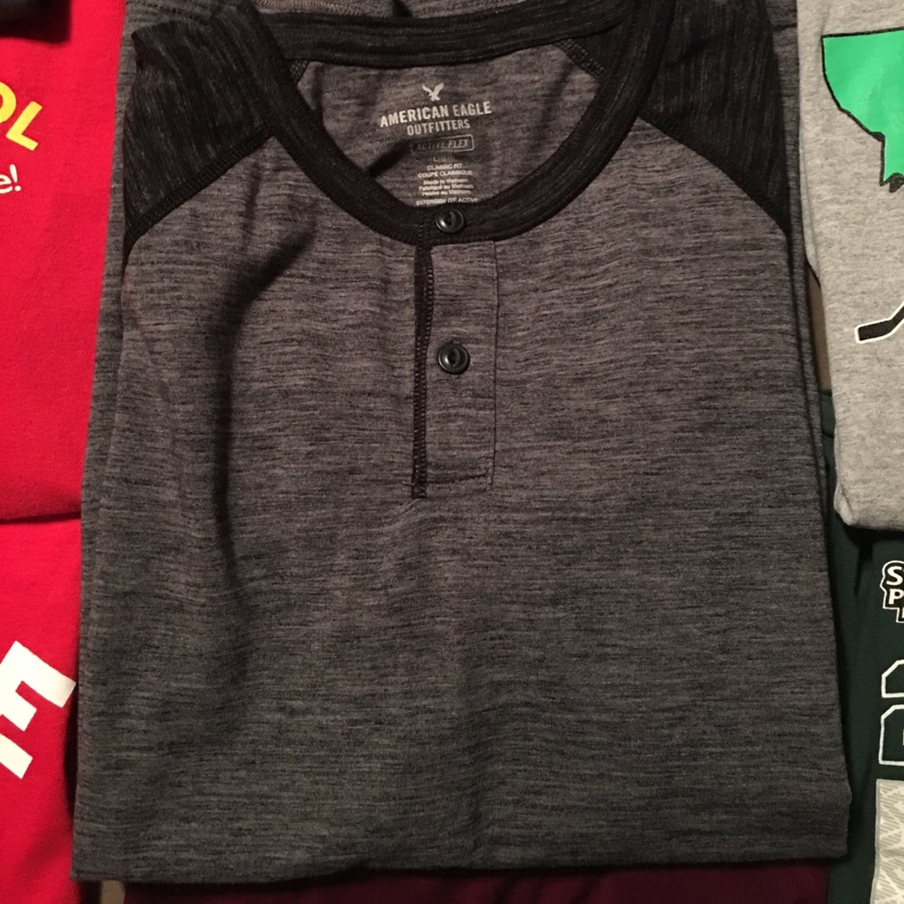 American Eagle Outfitters 2 Button Dress Shirt