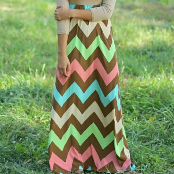 3/4 Sleeve Maxi Dress - Picture 3 of 5