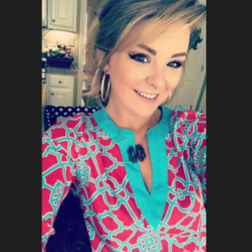 Meet your Posher, Jennifer