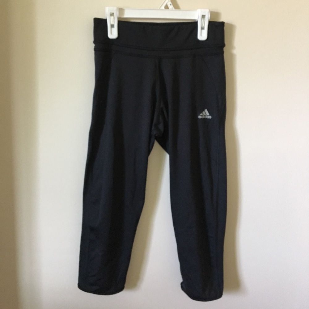 Adidas Black Capri/Cropped Workout Leggings/Tights