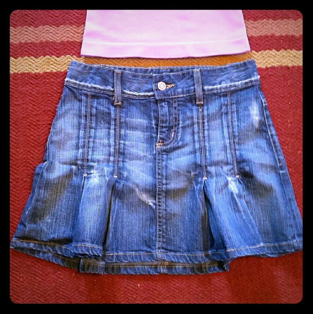Bebe Pleated Denim Skirt Size 26