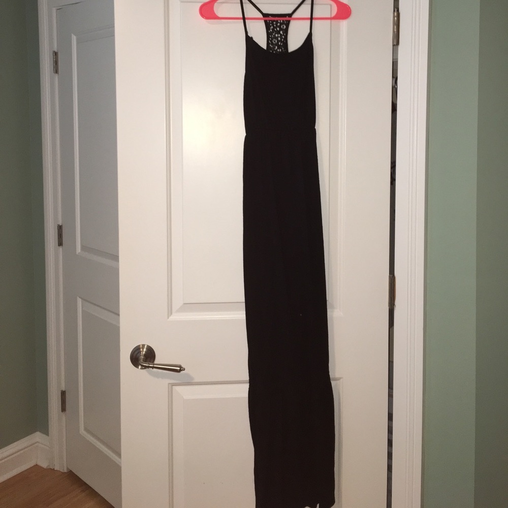 Beautiful simple long black dress