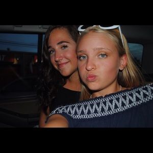 Meet your Posher, Caroline