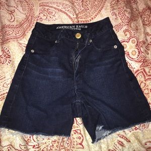 High wasted shorts