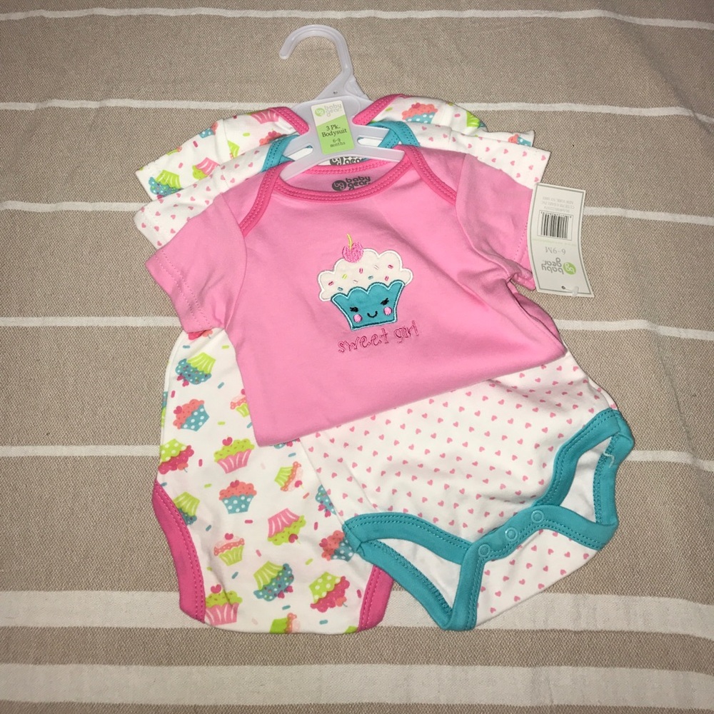 NWT 6-9 month 3-pack of onesies