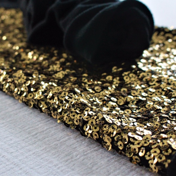 The Limited Gold Sequined Black Pullover Sweater - Picture 3 of 4