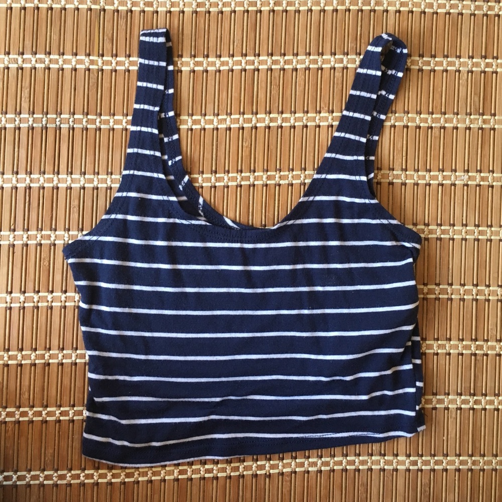 Abercrombie & Fitch crop top
