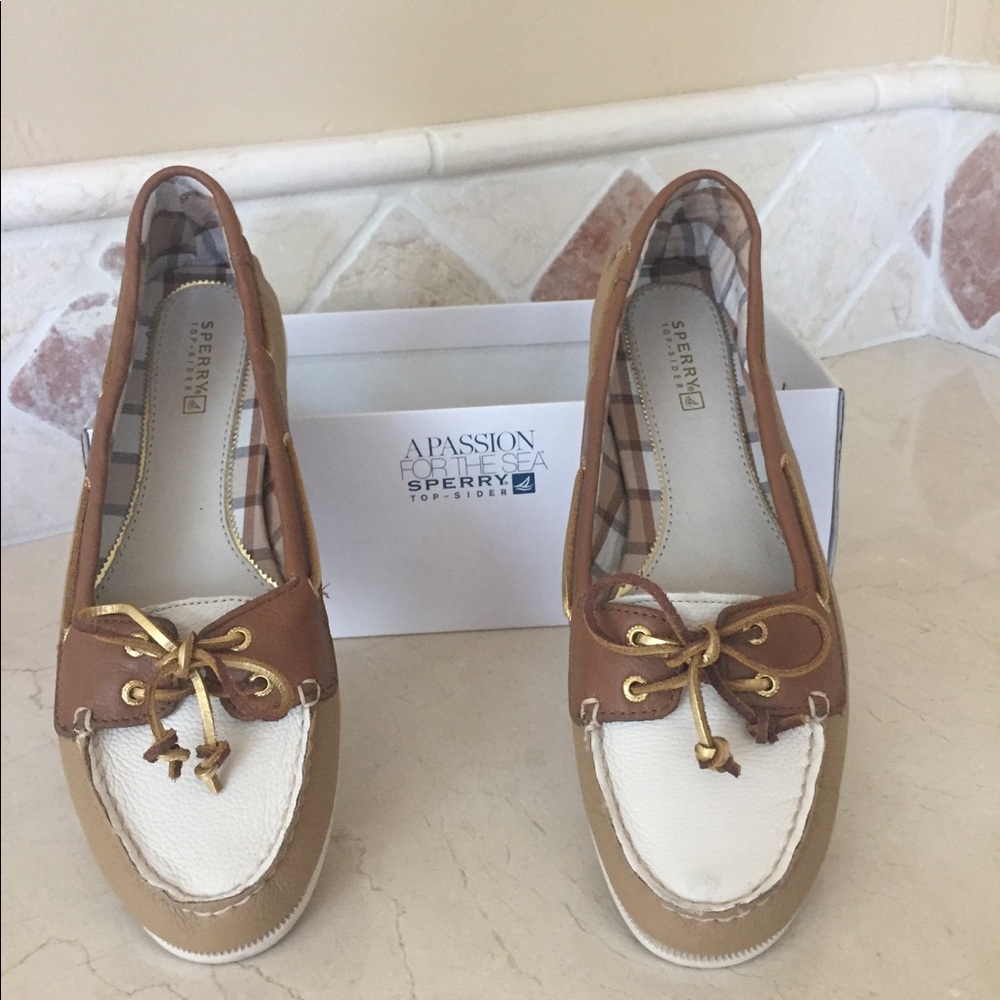 Sperry Topsiders