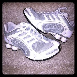 Nike shox Navina sparkle limited edition