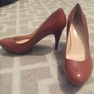 Camel Leather Pumps