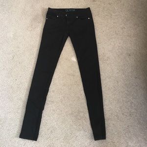 Delia's Black Sunny Jean- size 1 Olivia style