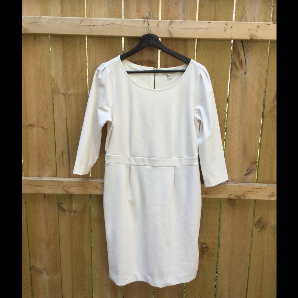 Banana Republic dove white 3/4 sleeve dress